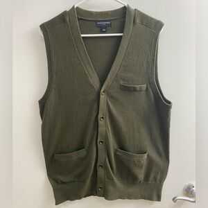 Banana Republic Factory Mens L Green V Neck Button Sweater Vest